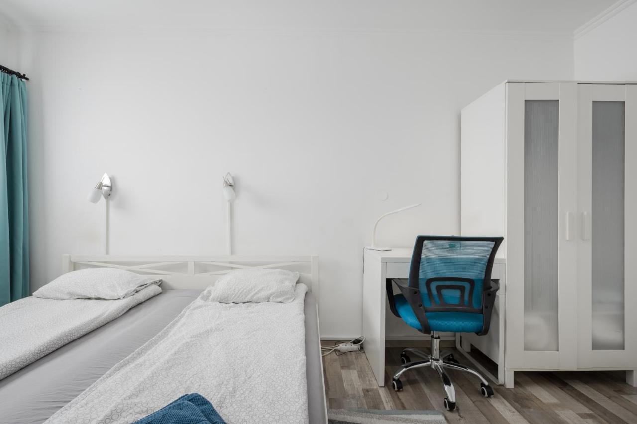 Bpr Simply Azure Apartment Budapest Exterior photo